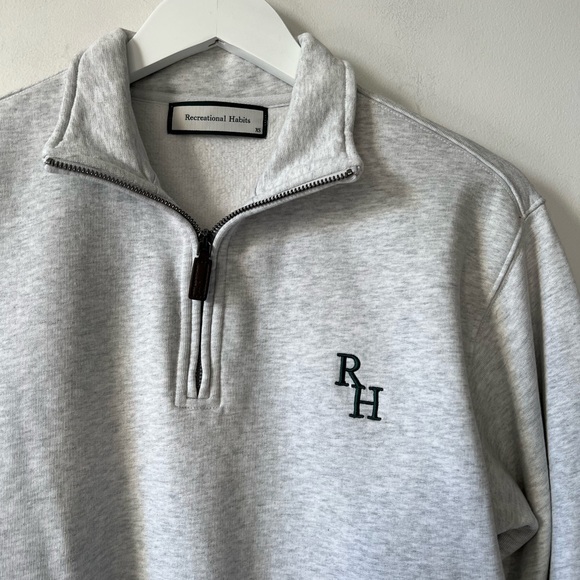 RECREATIONAL HABITS Gray Quarter Zip XS - Picture 6 of 8